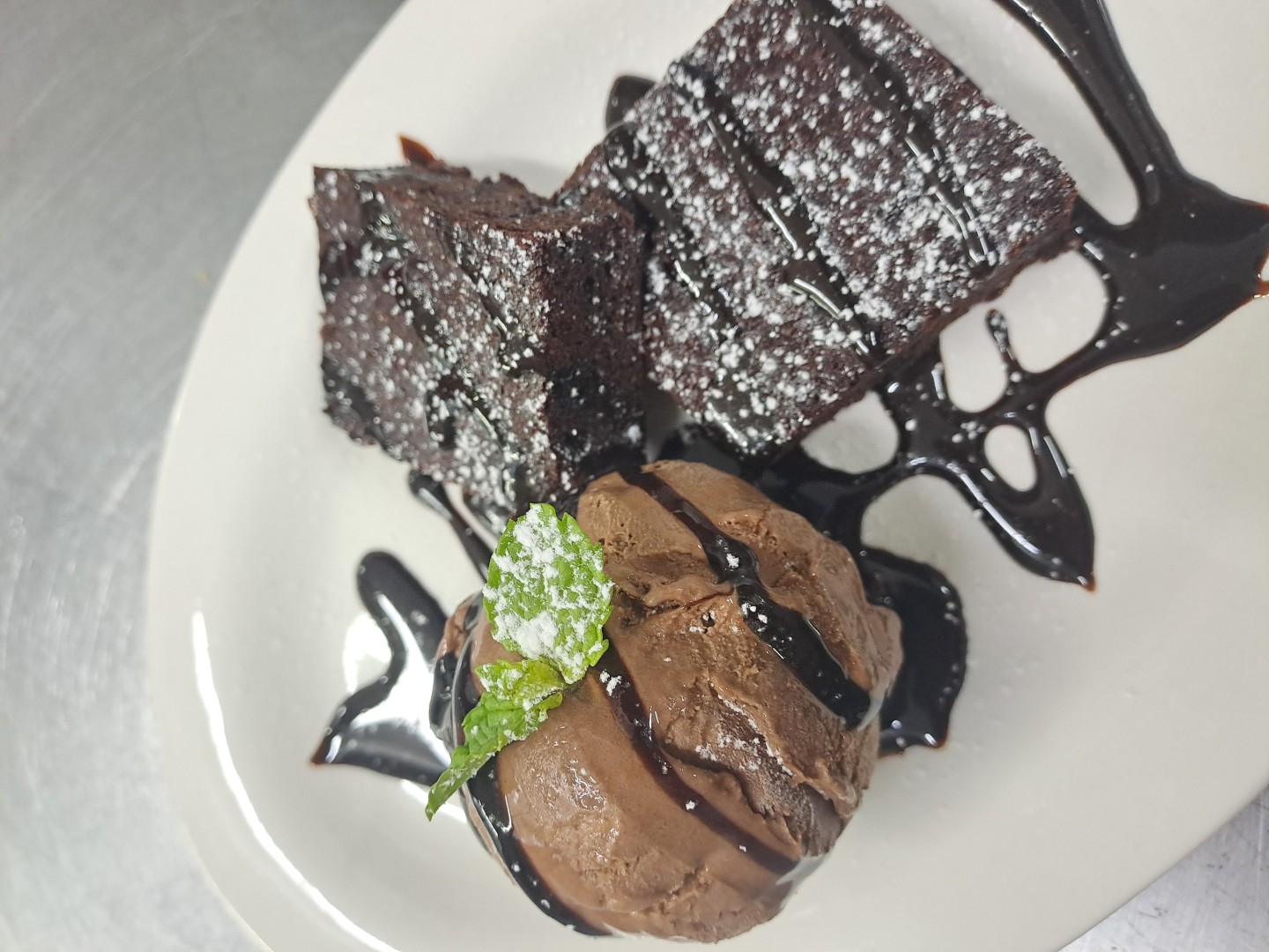 Brownie and ice cream dessert